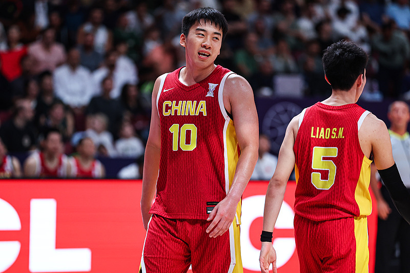 中国男篮杭州热身赛2连胜王俊杰轰下16分3板2助的简单介绍 第2张 中国男篮杭州热身赛2连胜王俊杰轰下16分3板2助的简单介绍 第2张