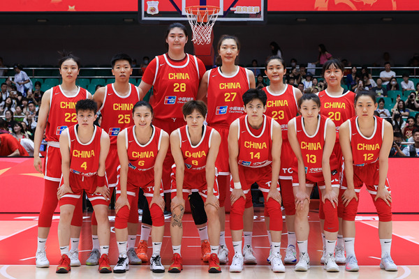 女篮亚洲杯中国女篮85-51新西兰女篮张子宇12+4杨舒予12分的简单介绍