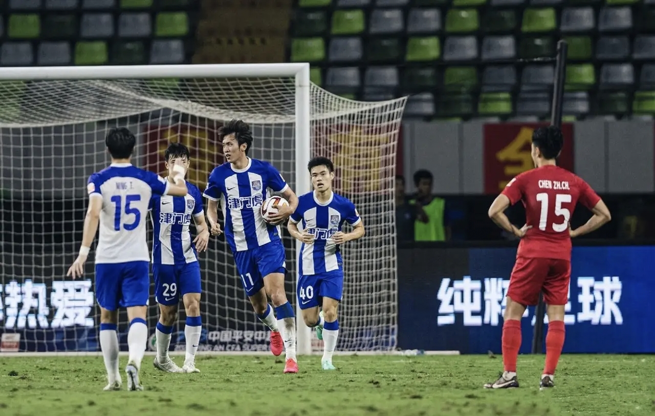 中超天津津门虎2-2长春亚泰谢维军破门津门虎补时连入两球完成绝平的简单介绍 第2张 中超天津津门虎2-2长春亚泰谢维军破门津门虎补时连入两球完成绝平的简单介绍 第2张