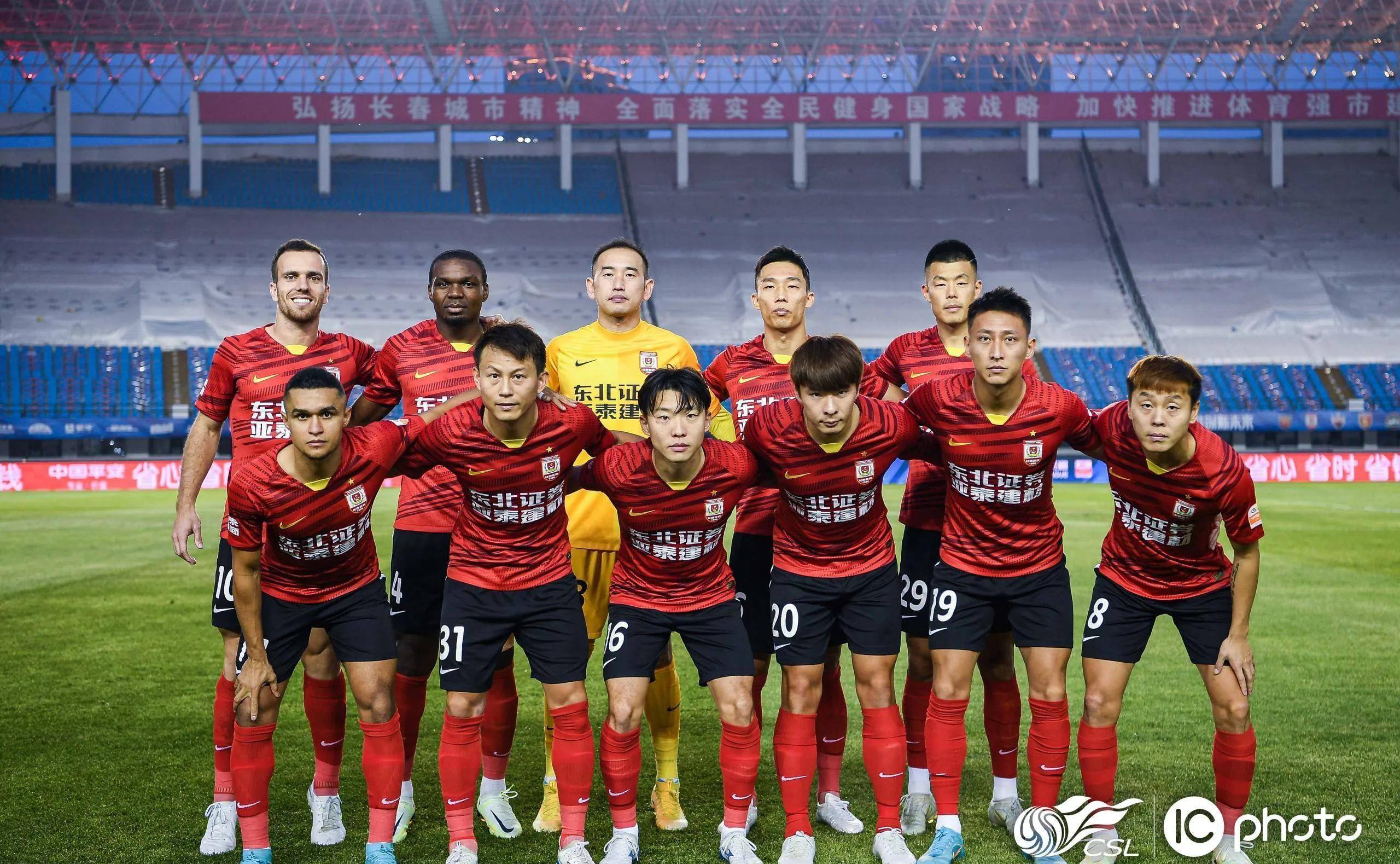 关于中超北京国安2-1长春亚泰张稀哲建功谭龙破门难救主的信息