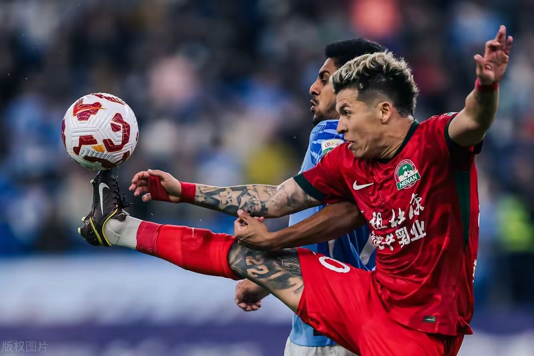 中超云南玉昆3-1深圳新鹏城侯永永破门韦斯利连场破门难救主的简单介绍