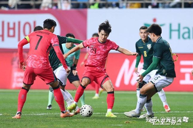 友谊赛韩国2-0玻利维亚孙兴慜任意球建功曹圭成破门的简单介绍  第2张