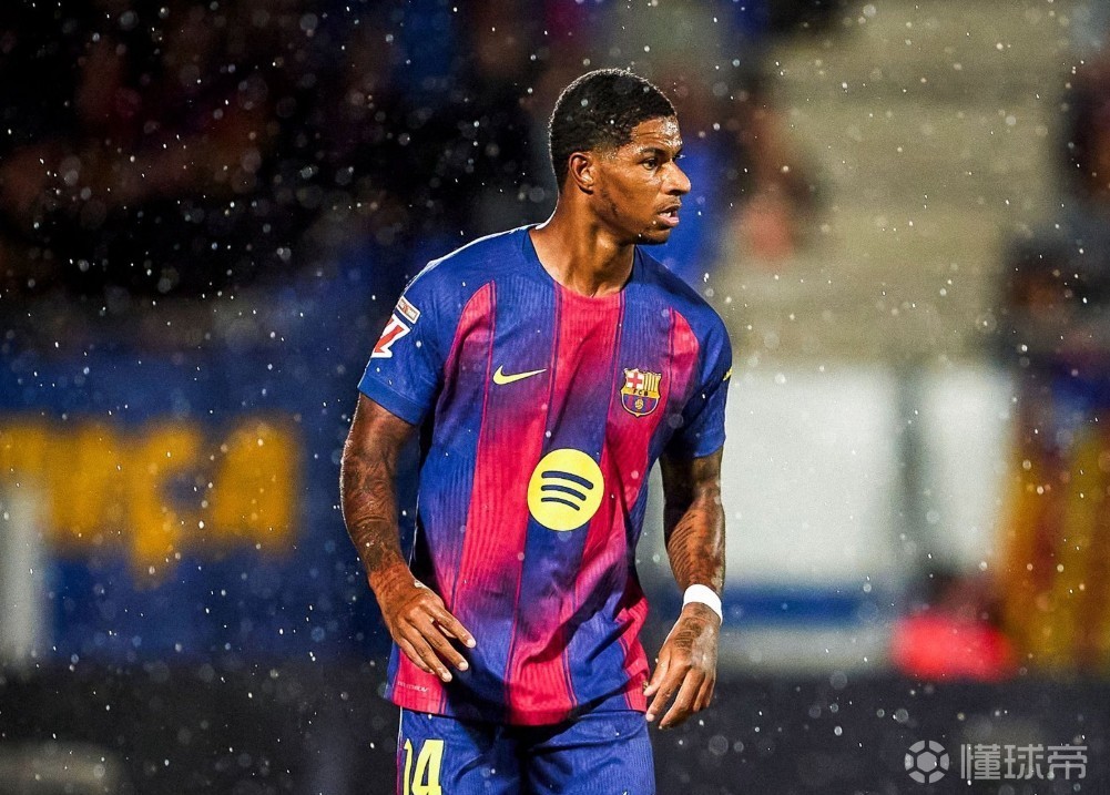 曝拉什福德在巴萨适应得不错与队友相处融洽的简单介绍