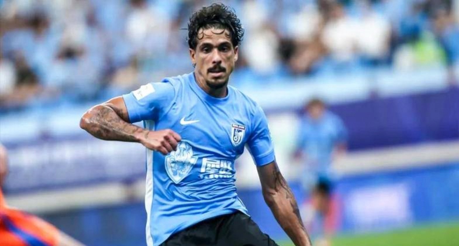 包含中超大连英博1-0浙江队马莱莱进球制胜的词条  第1张